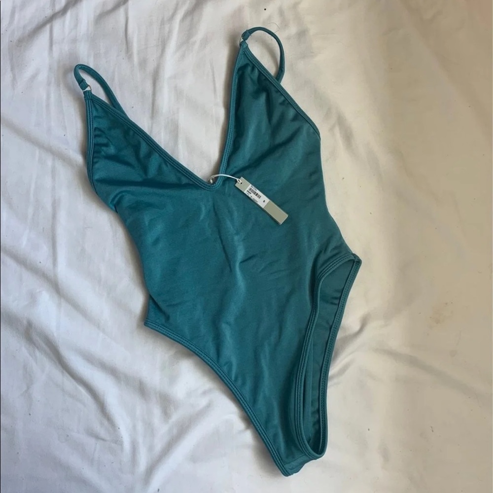 NWT Gooseberry Seaside So Chic One Piece